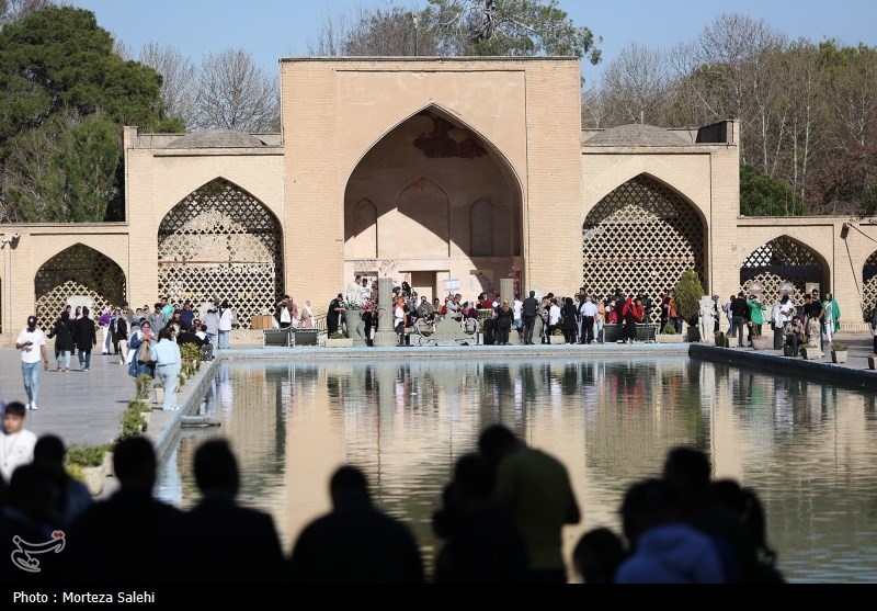 بازدید رایگان دانشجویان از اماکن تاریخی و گردشگری اصفهان