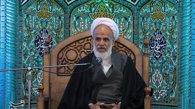 آیت‌الله شیخ‌بهائی فاش کرد: چگونه دشمن به دنبال تفرقه بود و امام(ره) پرچم وحدت را برافراشت!