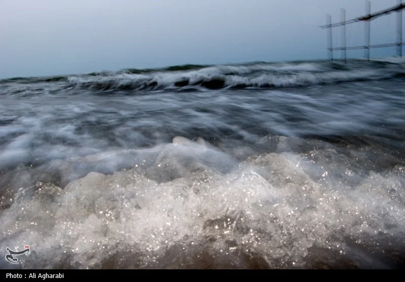 هشدار سطح زرد دریایی برای سواحل شمال تا جمعه صادر شد - وب‌گردی