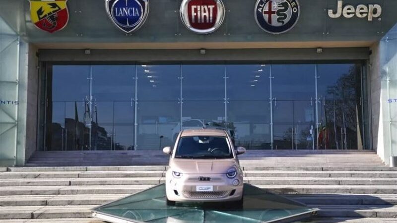 هشدار جدی غول خودروسازی اروپا درباره بسته جدید اتحادیه اروپا که سرمایه‌گذاری‌ها را تهدید می‌کند