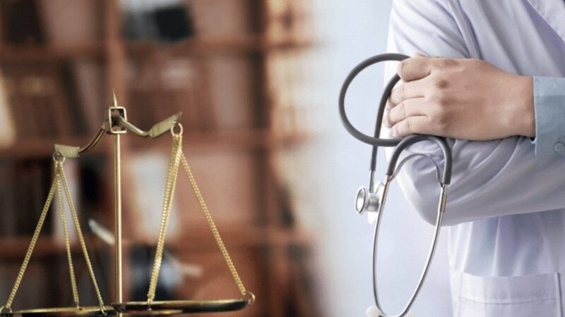 وقتی قصور پزشکی به حکم حبس می‌رسد؛ پزشکان در چه شرایطی گرفتار زندان می‌شوند؟