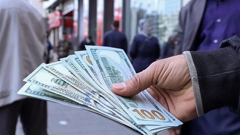 سردرگمی ارزی دولت؛ هشدار درباره شوک ناگهانی در بازار ارز!