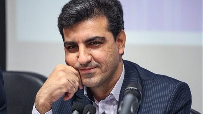 شروع ساخت دیوار ساحلی 638 متری کنار جاده‌های یزد برای حفظ امنیت راه‌ها