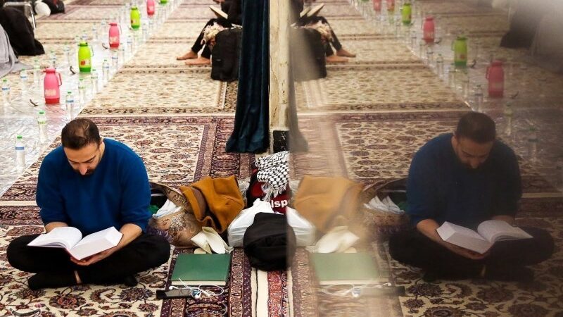 آغاز ثبت‌نام اعتکاف زنجان با ظرفیت ۵۰۰۰ نفر در ۴۸ مسجد از ۲۶ آذر!