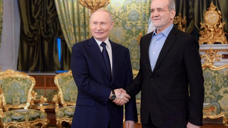 پزشکیان و پوتین در ترکمنستان؛ دیداری که آینده روابط را رقم می‌زند!