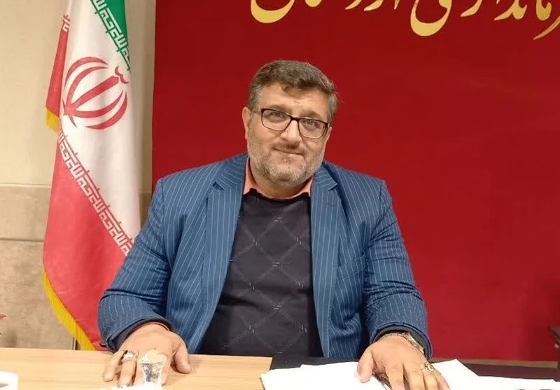 63 مدرسه اردستان نیازمند هوشمندسازی کامل کلاس‌ها هستند