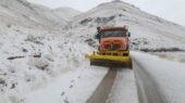 نجات جاده‌های برفی با برفروبی ۶۸ هزار کیلومتر؛ تلاش شبانه‌روزی راهداران در سرمای زمستان