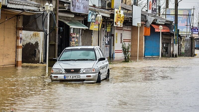 آتش‌نشان‌های کرمانشاه در آماده‌باش ویژه برای مقابله با بارش‌های سنگین!