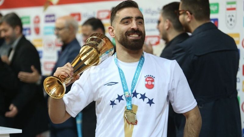 احمدعباسی از بی‌توجهی فدراسیون به قهرمان آقای گلی لیگ برتر فوتسال خبر داد!