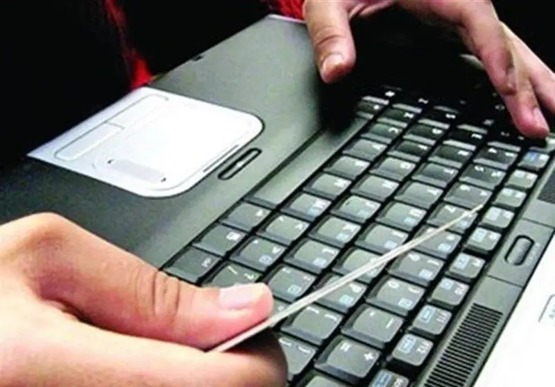کلاهبرداری 100 میلیاردی با پیامک‌های جعلی ابلاغیه در اصفهان؛ متهم شناسایی و دستگیر شد