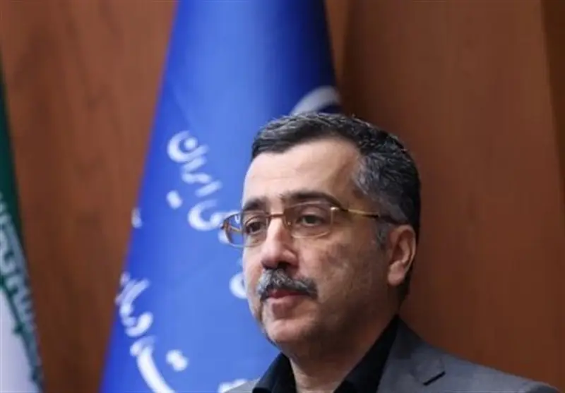 چرا رتبه فناوری ایران سقوط کرد؟ نگاهی به تأثیر تحریم‌های علمی بر مقالات ایرانی