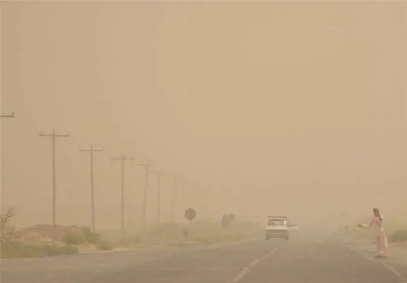طوفان و گردوخاک دید افقی در یزد را کاهش داد