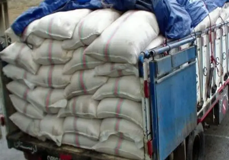 راز ناپدید شدن 22 هزار کیسه آرد در سنندج؛ نان مردم قربانی رانت‌های پنهان!