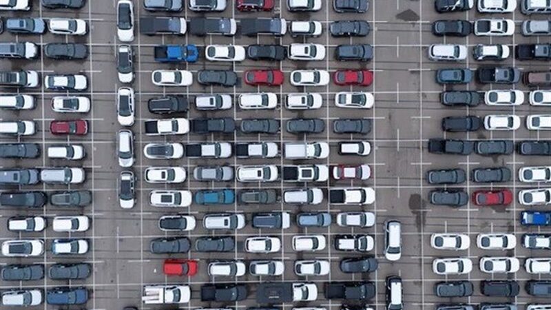 واردات خودرو 9 ماه در انتظار؛ چرا بازار هنوز به آرامش نرسیده؟