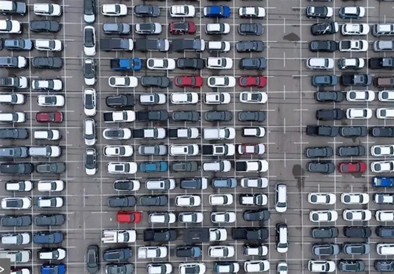 واردات خودرو 9 ماه در انتظار؛ چرا بازار هنوز به آرامش نرسیده؟