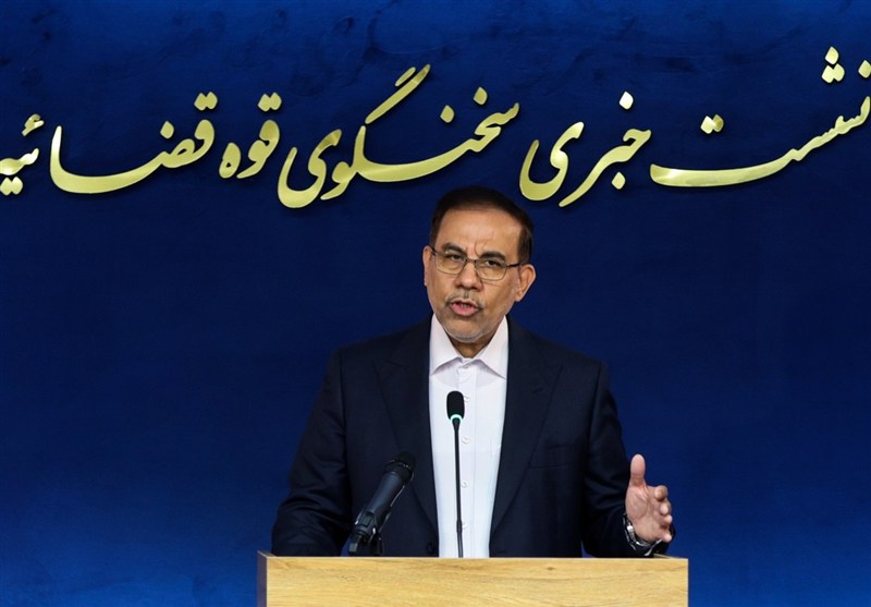 قوه قضاییه وارد عمل شد: برخورد قاطع با مقصران آتش‌سوزی‌های جنگل‌های هیرکانی و باطل شدن 530 هزار کارت سوخت غیرمجاز در ...