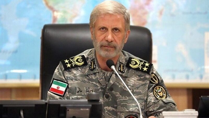 فرمان سرلشکر حاتمی برای بسیج ارتش در آماده‌باش کامل مقابل سیلاب‌های احتمالی