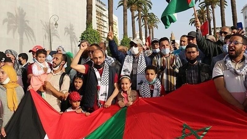 تظاهرات پرشور مغربی‌ها در حمایت از بازسازی غزه و محکومیت جنایات صهیونیست‌ها