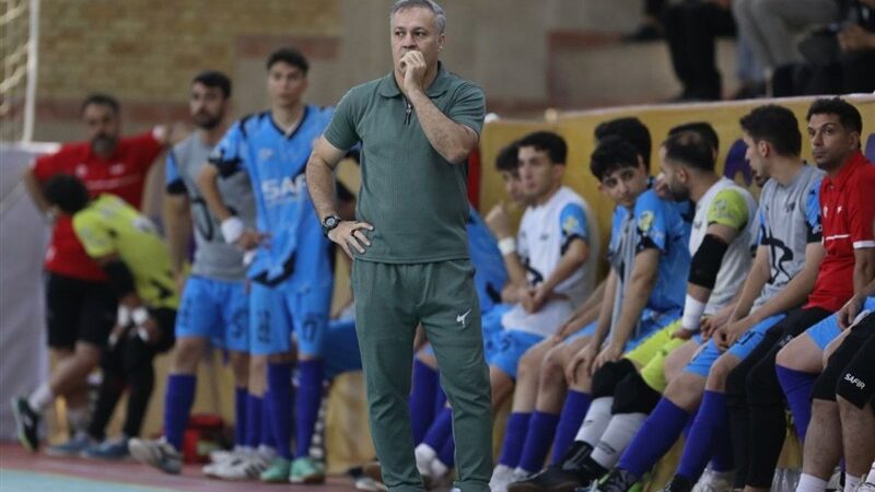 خبیری: بهشتی‌سازه با قدرت در لیگ برتر می‌ماند؛ به هواداران قول می‌دهم!