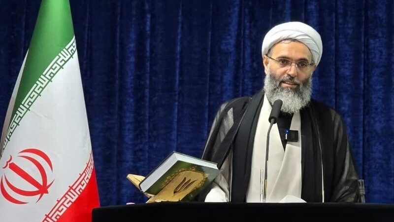 امام جمعه قشم: حماسه نهم دی، نماد بصیرت ملی و بلوغ سیاسی مردم ایران