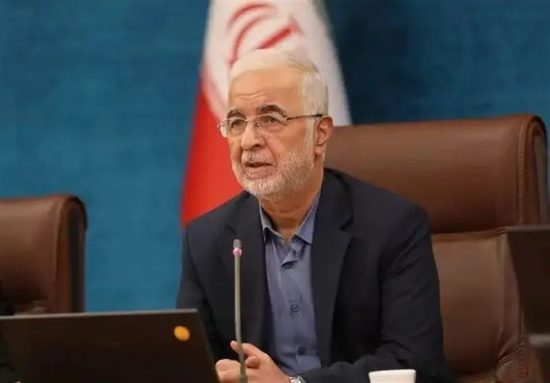 وزیر کشور: انتظار 6 میلیون نفر برای کارت ملی، چالشی بزرگ که ثبت احوال باید حل کند!