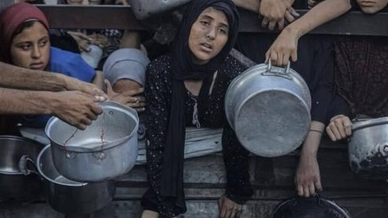 2025؛ سالی که غزه زیر سایه گرسنگی و مرگ بی‌رحمانه فرو رفت