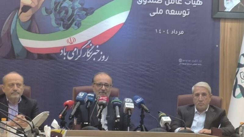 غضنفری خبر داد: پیش‌فروش و معاملات آتی برق تجدیدپذیر به‌زودی ممکن می‌شود!