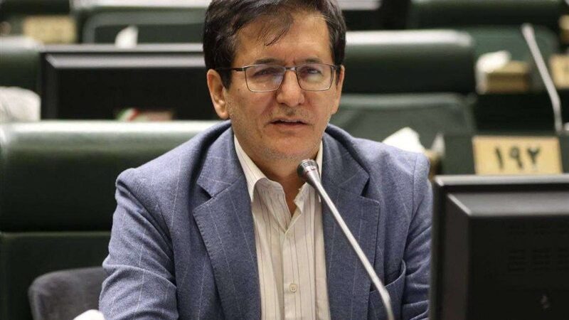 تعلل در راه‌آهن مشهد-دوغارون و بی‌توجهی به معیشت مردم قابل قبول نیست