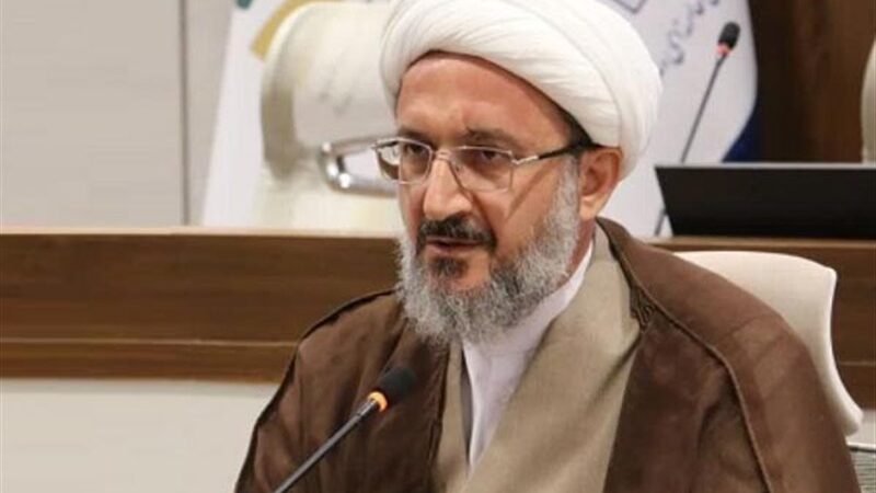 رئیس دانشگاه قم: آیا طبقاتی‌اندیشی تهدید عزت ایران است؟