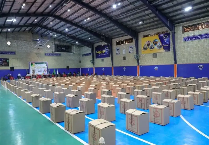 دادستانی گرگان 400 بسته معیشتی را به خانواده‌های نیازمند زندانیان اهدا کرد