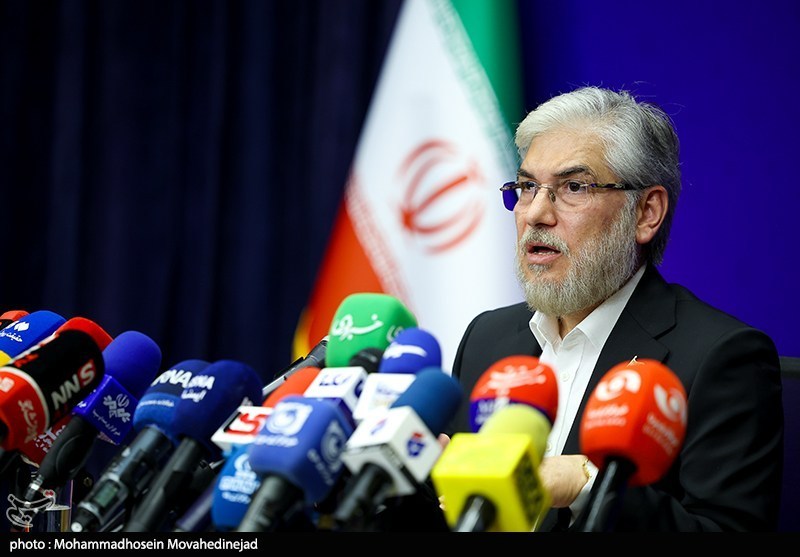 وزیر علوم: دانشگاه، سنگر مسئولیت اجتماعی تا پای شهادت است!