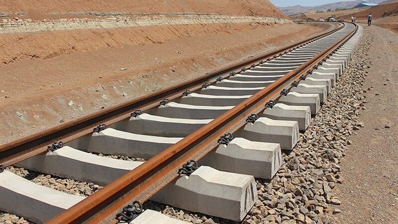 وعده قطار سنندج پس از 18 سال؛ وزیر رفاه چرا سکوت پیشه کرده؟