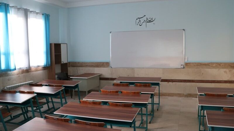 اختیار تعیین آموزش حضوری یا غیرحضوری در مدارس سمنان به مدیران سپرده شد