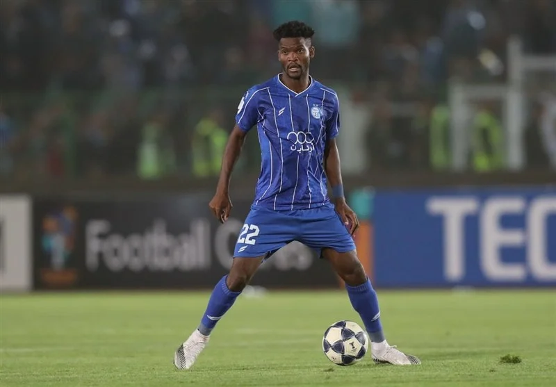 هافبک کلیدی استقلال به اردوی ملی گابن پیوست و ایران را ترک کرد!