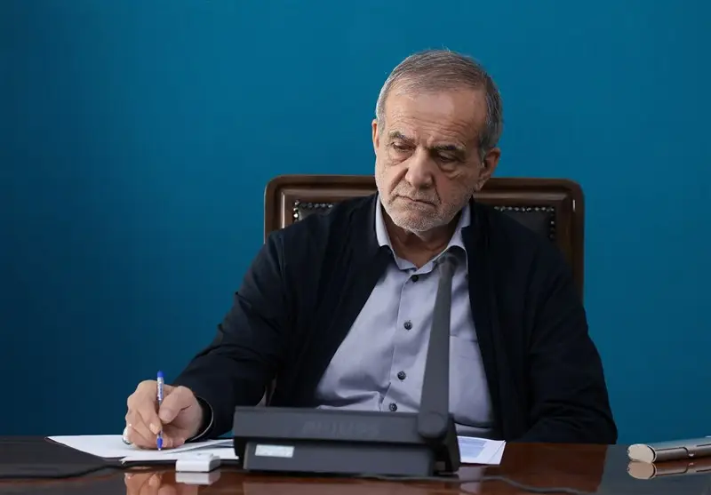 فشار دلار ۱۳۰ هزار تومانی روی سفره مردم؛ درخواست فوری ابطال مصوبه واردات بدون انتقال ارز از رئیس‌جمهور