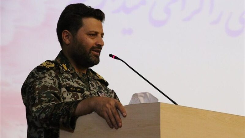 فرمانده پدافند شمال‌غرب: شعله مقاومت شهیدان در دل ملت همچنان زبانه می‌کشد