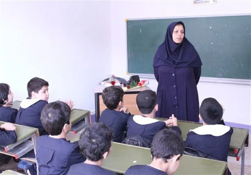 چرا تعطیلی مدارس بحران‌ها را عمیق‌تر می‌کند؟ نگاهی به تجربه کردستان - وب‌گردی