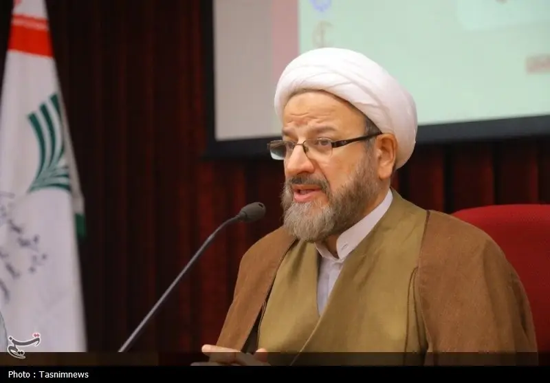 چرا فضای مجازی کلید طلایی ترویج معارف شیعی است؟ واکاوی دیدگاه رئیس دفتر تبلیغات قم