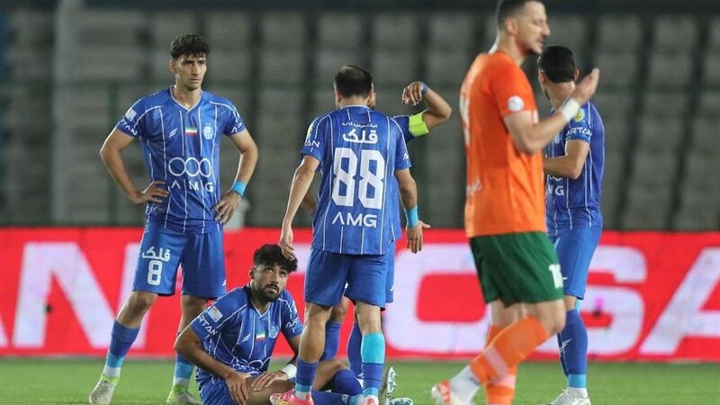 سرنوشت مدافع کلیدی استقلال فردا روشن می‌شود؛ 2 بازیکن مصدوم در انتظار تایید کادر فنی!