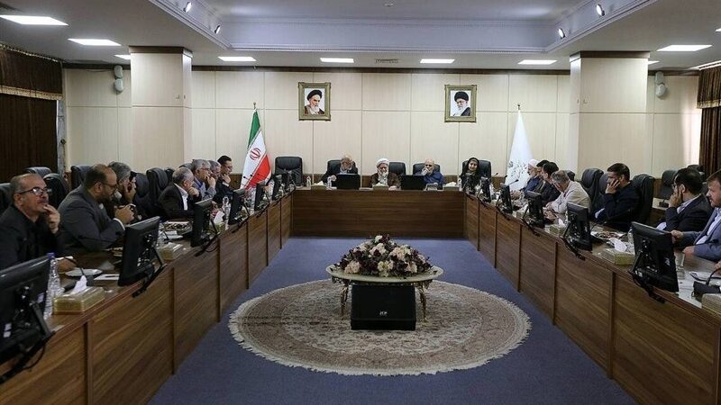 هیات عالی نظارت مجمع تشخیص پس از ۴ جلسه، گزارش اجرای سیاست‌های انرژی را به کمیسیون ویژه ارجاع داد