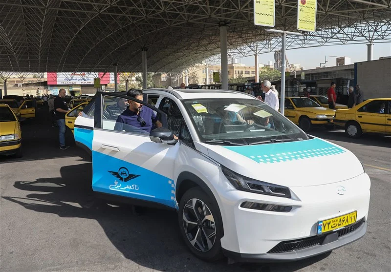 ثبت‌نام عجیب 1400 نفر برای تاکسی برقی در تهران؛ وام میلیاردی به 420 متقاضی پرداخت شد!