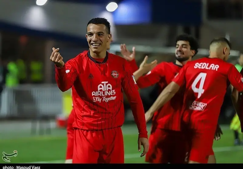 امیرحسین حسین‌زاده: بین دو نیمه عهد کردیم که بازی را برگردانیم؛ هر چه دارم برای اسکوچیچ است!