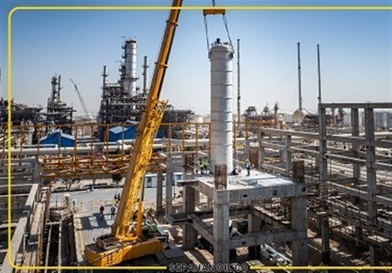 کسری 845 میلیون دلاری نفت ایران؛ درآمدها ۱۳ درصد سقوط کرد!