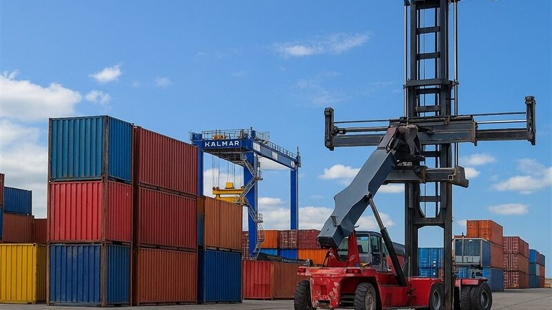 صادرات بی‌وقفه صنایع لرستان به 25 کشور؛ راز موفقیت چه بود؟