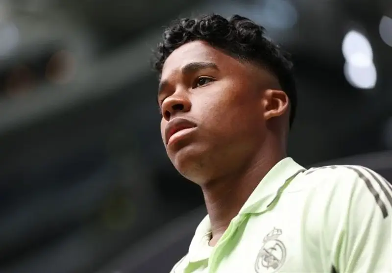 رکوردشکنی بی‌سابقه انتقال ستاره 19 ساله رئال به لیون؛ استقبال خیره‌کننده در اینستاگرام!