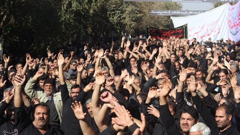 چرا هیأت و مداحی کلید مقاومت ملی در نگاه رهبری است؟