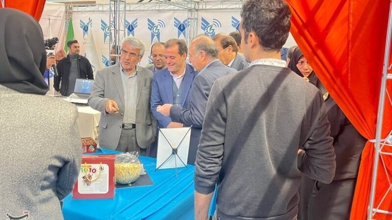 غیبت چشمگیر استاندار زنجان در افتتاح نمایشگاه پژوهش؛ آینده صنعت و دانشگاه در هاله‌ای از ابهام