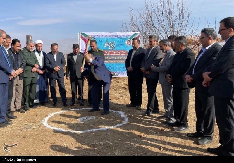 آغاز ساخت نیروگاه خورشیدی یک مگاواتی در یاسوج؛ جهشی مهم در تأمین برق پایدار و اشتغال‌زایی