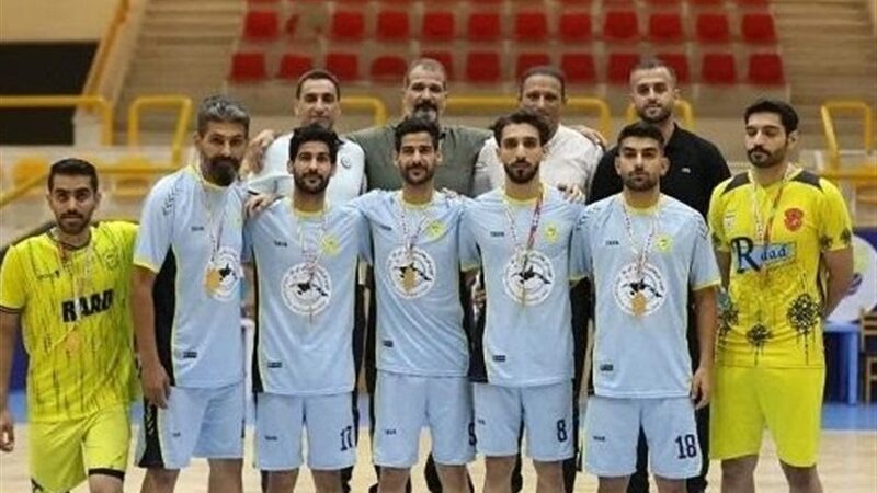 رعد پدافند هوایی با 14 پیروزی مقتدرانه قهرمان نخستین لیگ فوتسال خلیج فارس کیش شد!