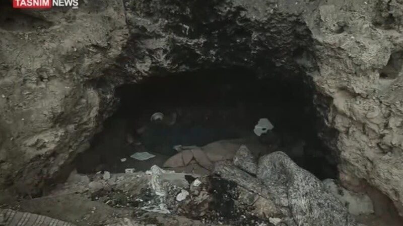 زندگی زیر سایه تاریخ؛ دخمه‌خوابی عجیب در دل تپه قلعه خندان گرگان